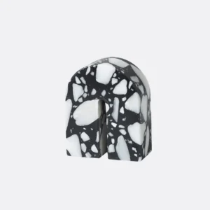 Arch decoration white and black B